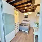 Parisian Stay 4 People - Marais Metro Center