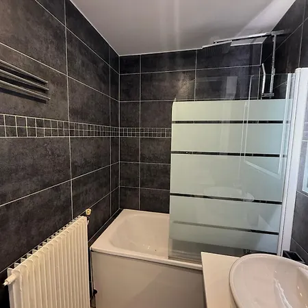 Appartamento Parisian 4 People - Marais Metro Center *